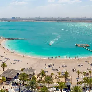 وسبا دبل تري هيلتون جزيرة المرجان 5*, رأس الخيمة الإمارات العربية المتحدة